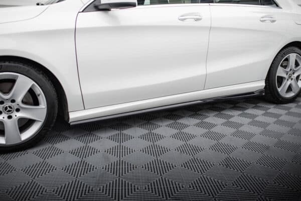 MAXTON DESIGN - Lišty pod bočné prahy , MERCEDES-BENZ CLA C117 FACELIFT, Čierny lesk – Obrázok 3
