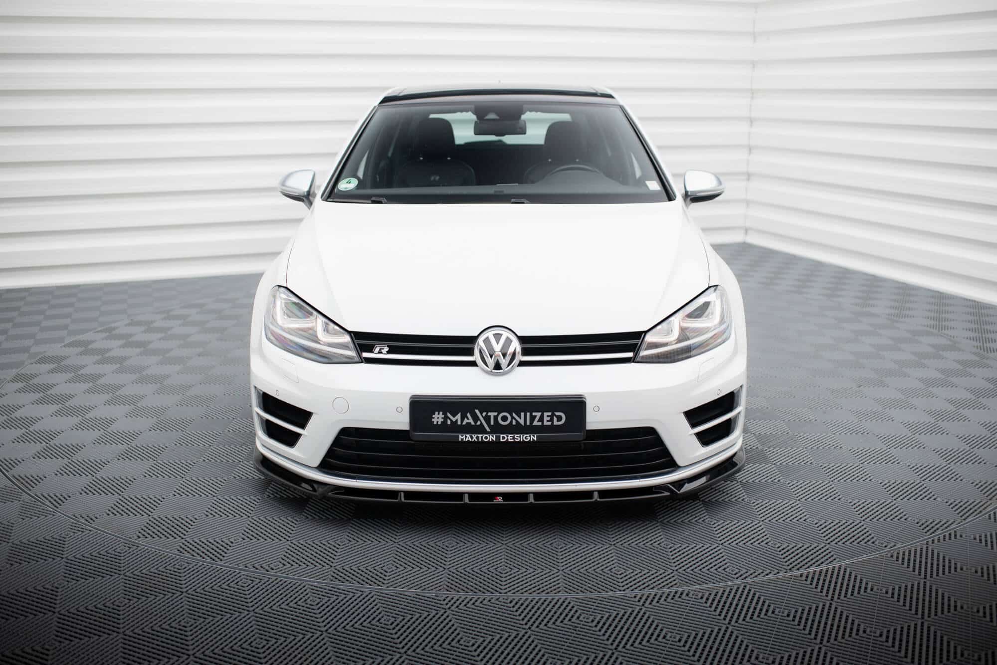 MAXTON DESIGN - Spoiler pod predný nárazník V.5 , VOLKSWAGEN GOLF R MK7, Čierny lesk – Obrázok 2