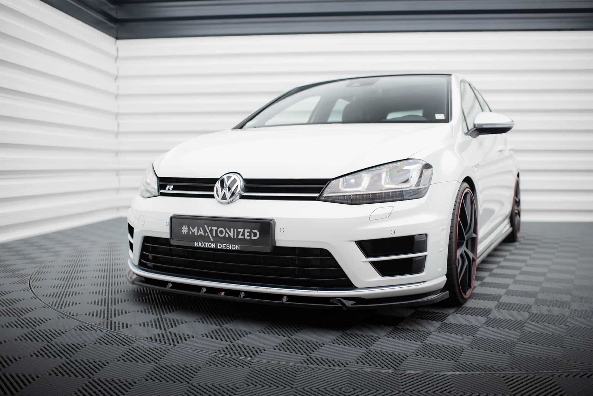 MAXTON DESIGN - Spoiler pod predný nárazník V.5 , VOLKSWAGEN GOLF R MK7, Čierny lesk – Obrázok 4