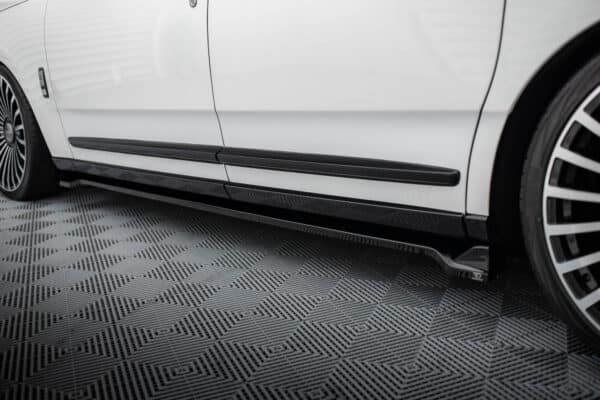 MAXTON DESIGN - Lišty pod bočné prahy, ROLLS ROYCE CULLINAN, Čierny lesk – Obrázok 4
