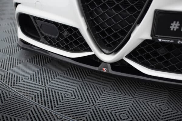 MAXTON DESIGN - Spoiler pod predný nárazník ,ALFA ROMEO GIULIA QUADRIFOGLIO, Čierny lesk – Obrázok 4