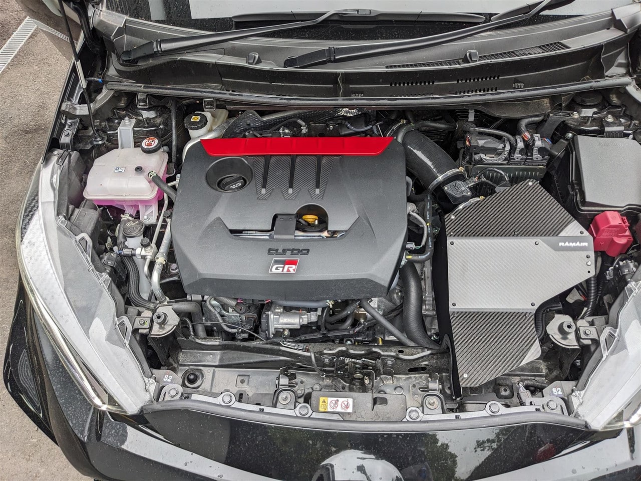 RAMAIR Športove sanie vhodné pre JSK-195-BK Toyota Yaris GR 1.6 GR – Obrázok 8