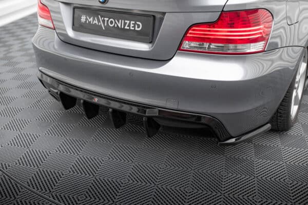 MAXTON DESIGN - Difúzor zadného nárazníka, vhodné pre BMW 1 M-PACK E82, Čierny lesk – Obrázok 3