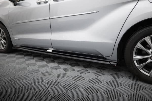 MAXTON DESIGN - Lišty pod bočné prahy, TOYOTA SIENNA MK4, Čierny lesk – Obrázok 4