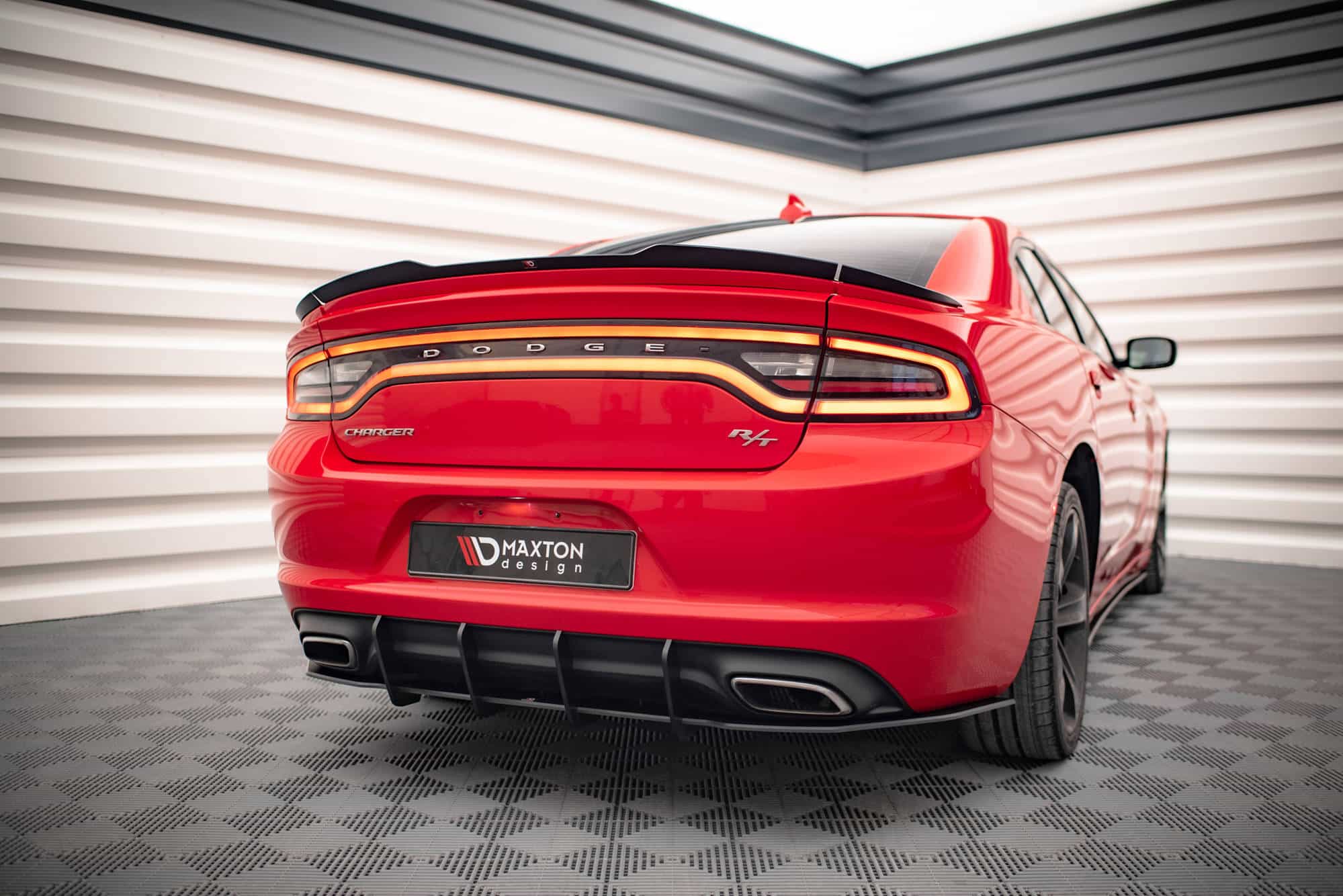 MAXTON DESIGN - Street Pro Zadný difúzor Dodge Charger RT Mk7 Facelift, Čierna Matná – Obrázok 5