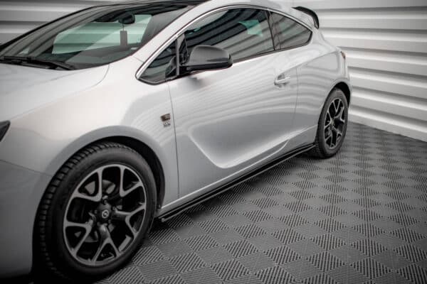MAXTON DESIGN - Street Pro Lišty pod bočné prahy Opel Astra GTC OPC-Line J, Čierna Matná – Obrázok 4