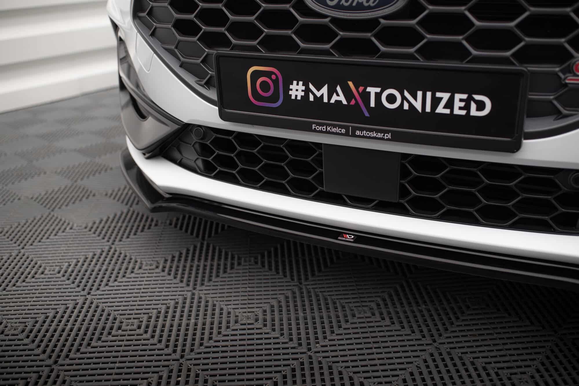 MAXTON DESIGN - Spoiler pod predný nárazník V.1 Ford Focus ST / ST-Line Mk4 Facelift, Čierny lesk – Obrázok 6