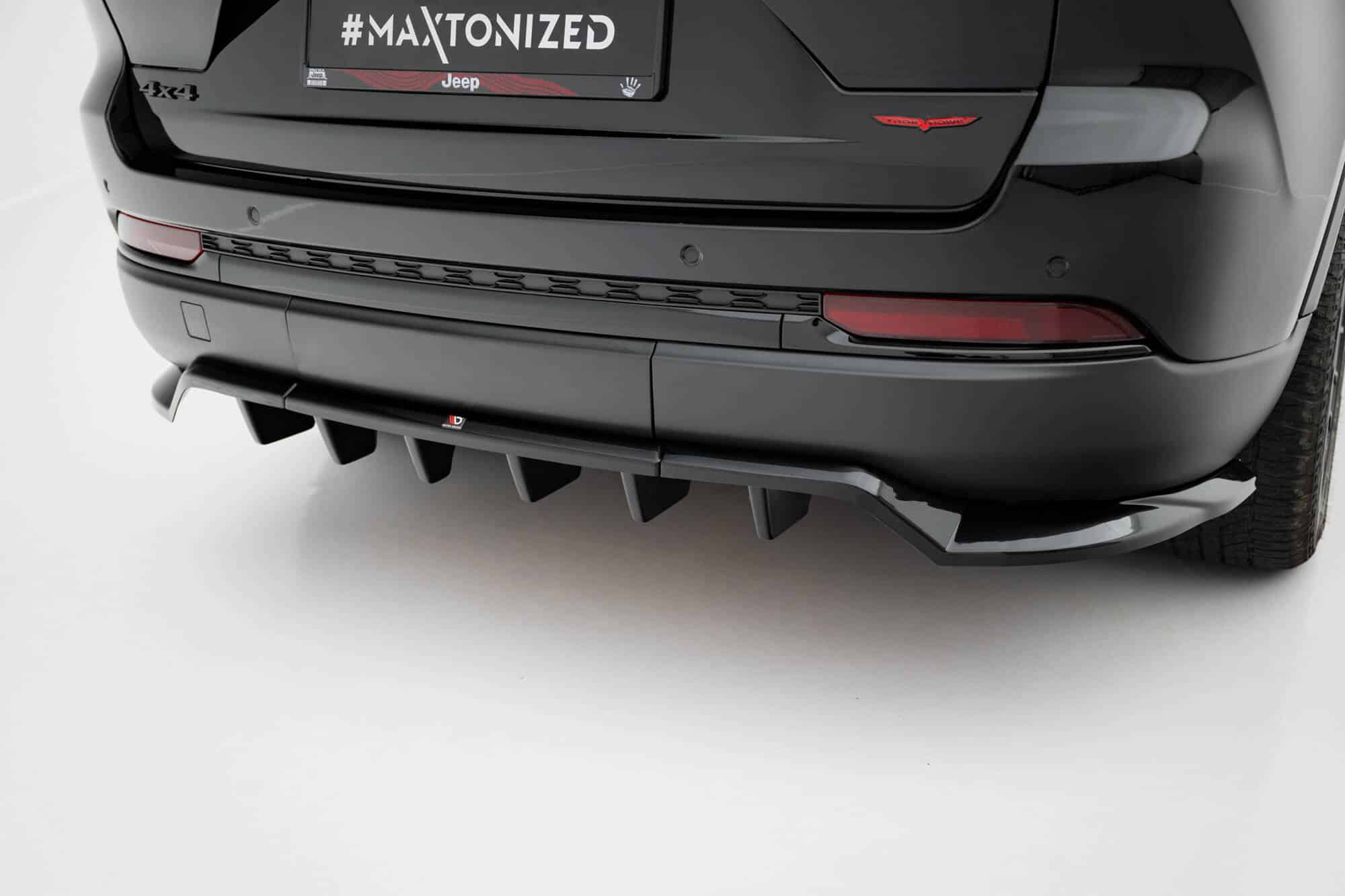 MAXTON DESIGN - Spoiler pod zadný nárazník Jeep Grand Cherokee Trailhawk Mk5, Čierny lesk – Obrázok 6
