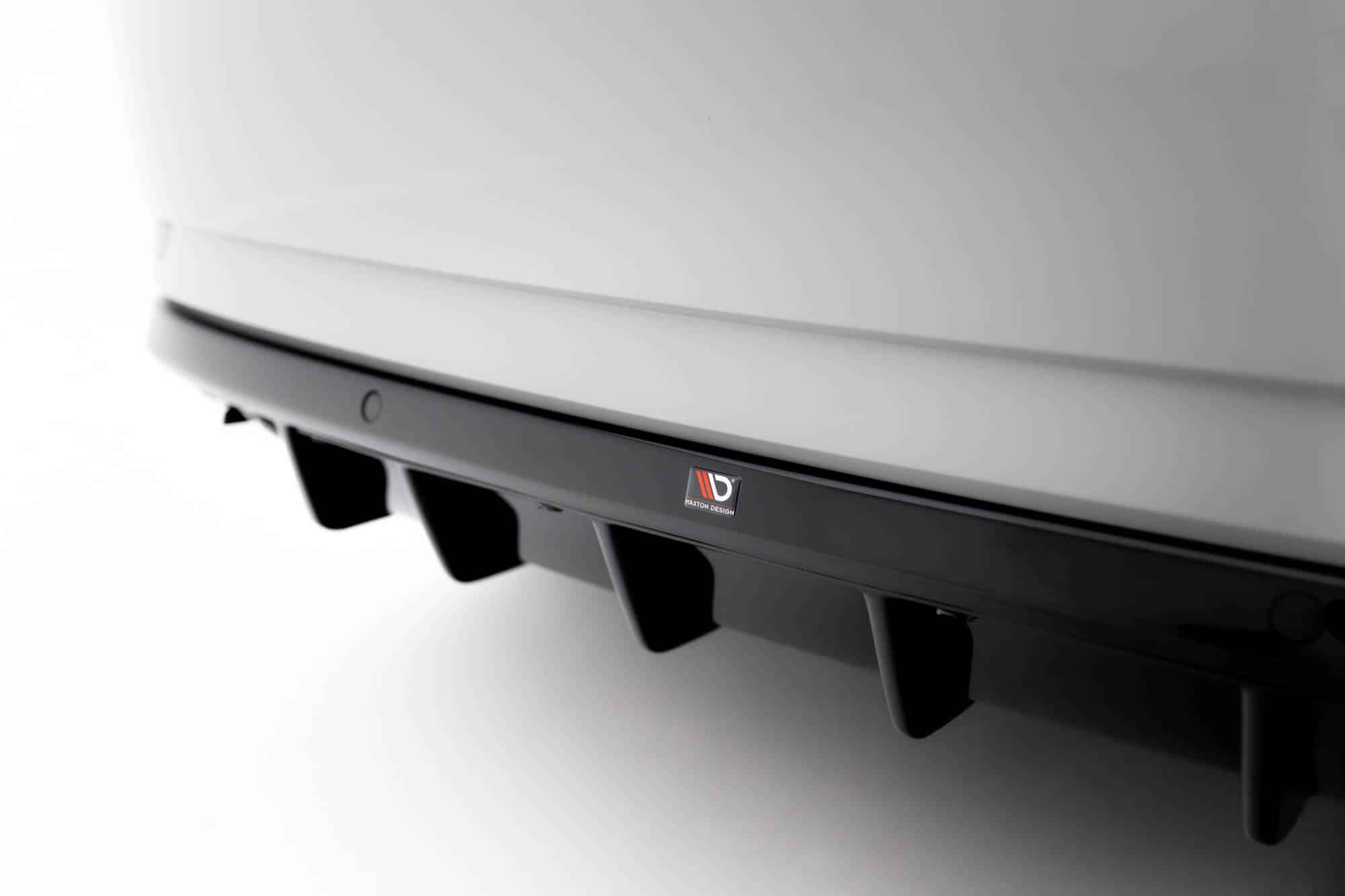 MAXTON DESIGN - Difúzor zadného nárazníka V.2 Skoda Superb Liftback / Combi Mk3 , Čierny lesk – Obrázok 6