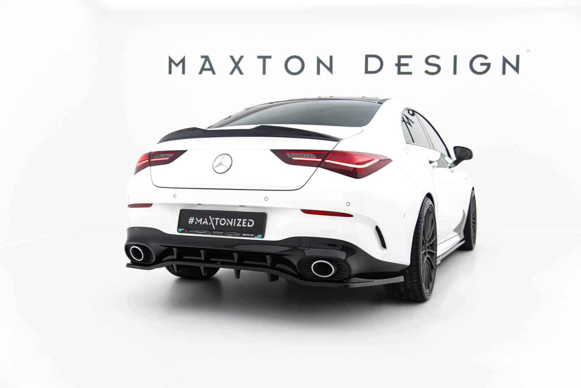 MAXTON DESIGN - Spoiler kufra 3D Mercedes-Benz CLA Coupe C118 Facelift, Čierny lesk – Obrázok 2