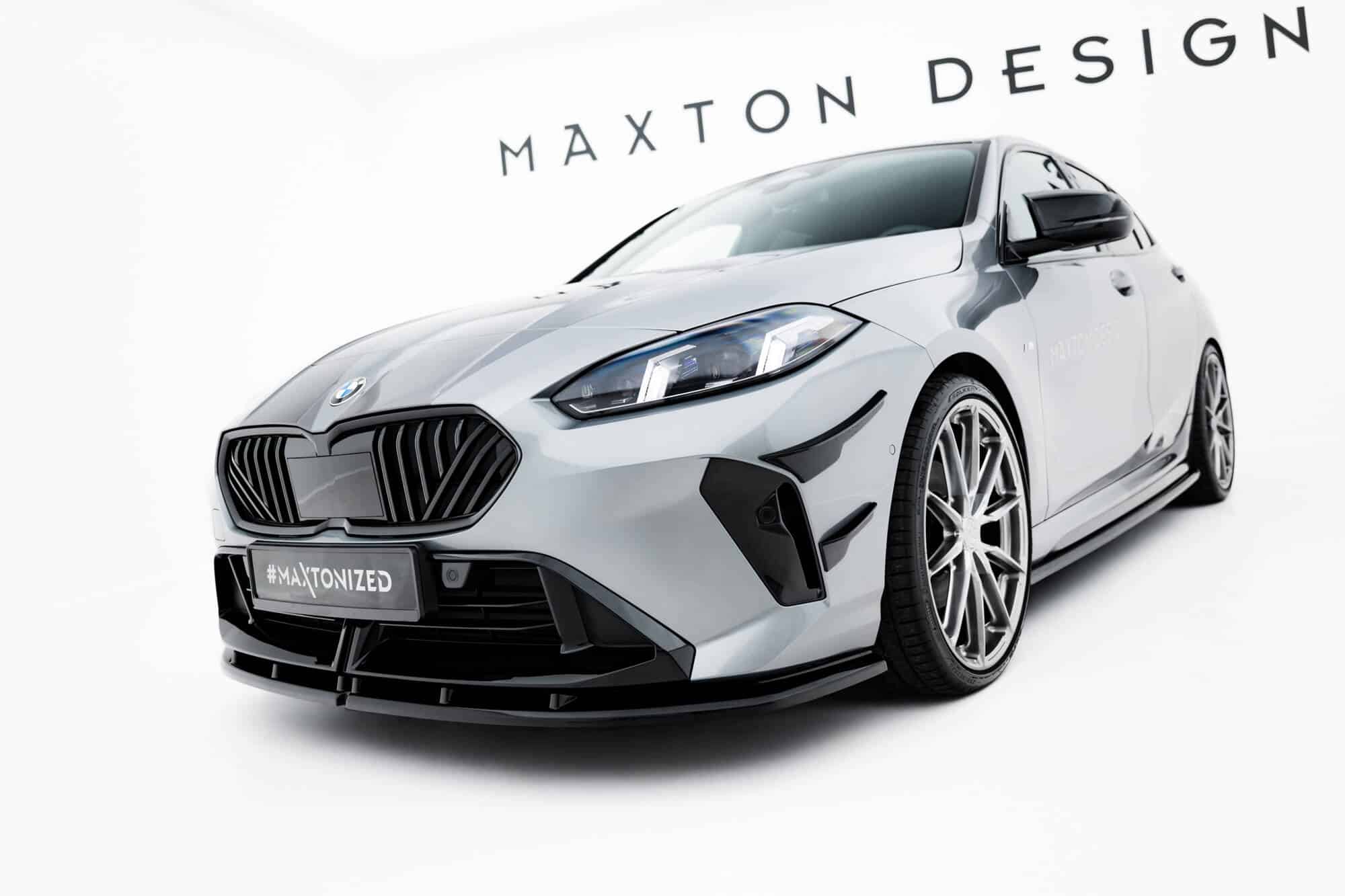 MAXTON DESIGN - Spoiler pod predný nárazník V.1 vhodné pre BMW M135i/M-Pack F70 ,Čierny lesk – Obrázok 2