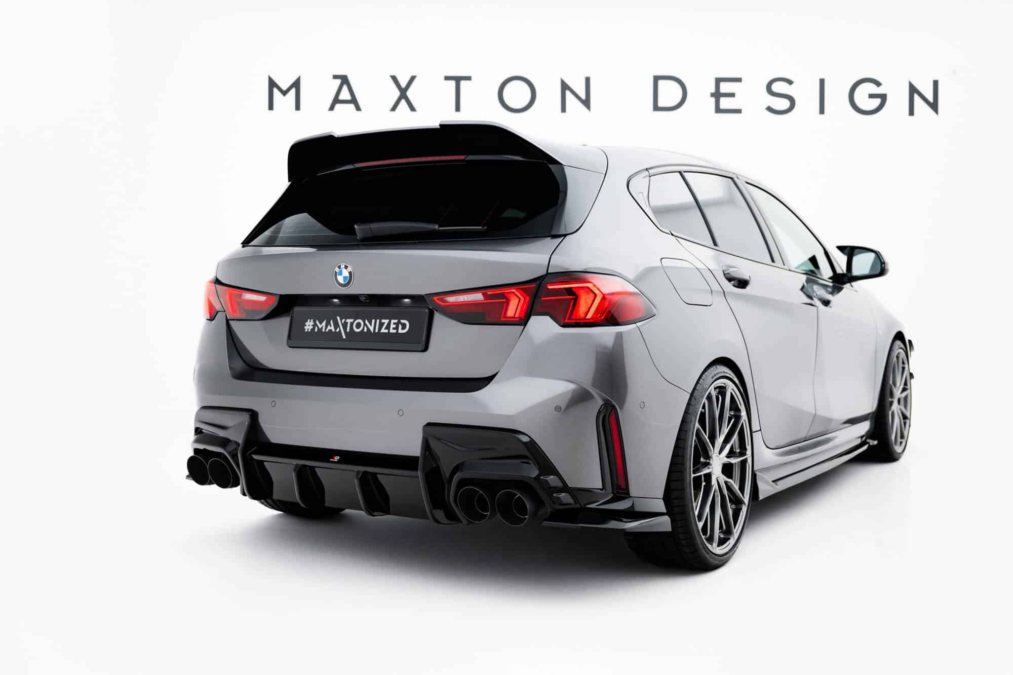 MAXTON DESIGN - Difúzor zadného nárazníka vhodné pre BMW M135i F70, Čierny lesk – Obrázok 6