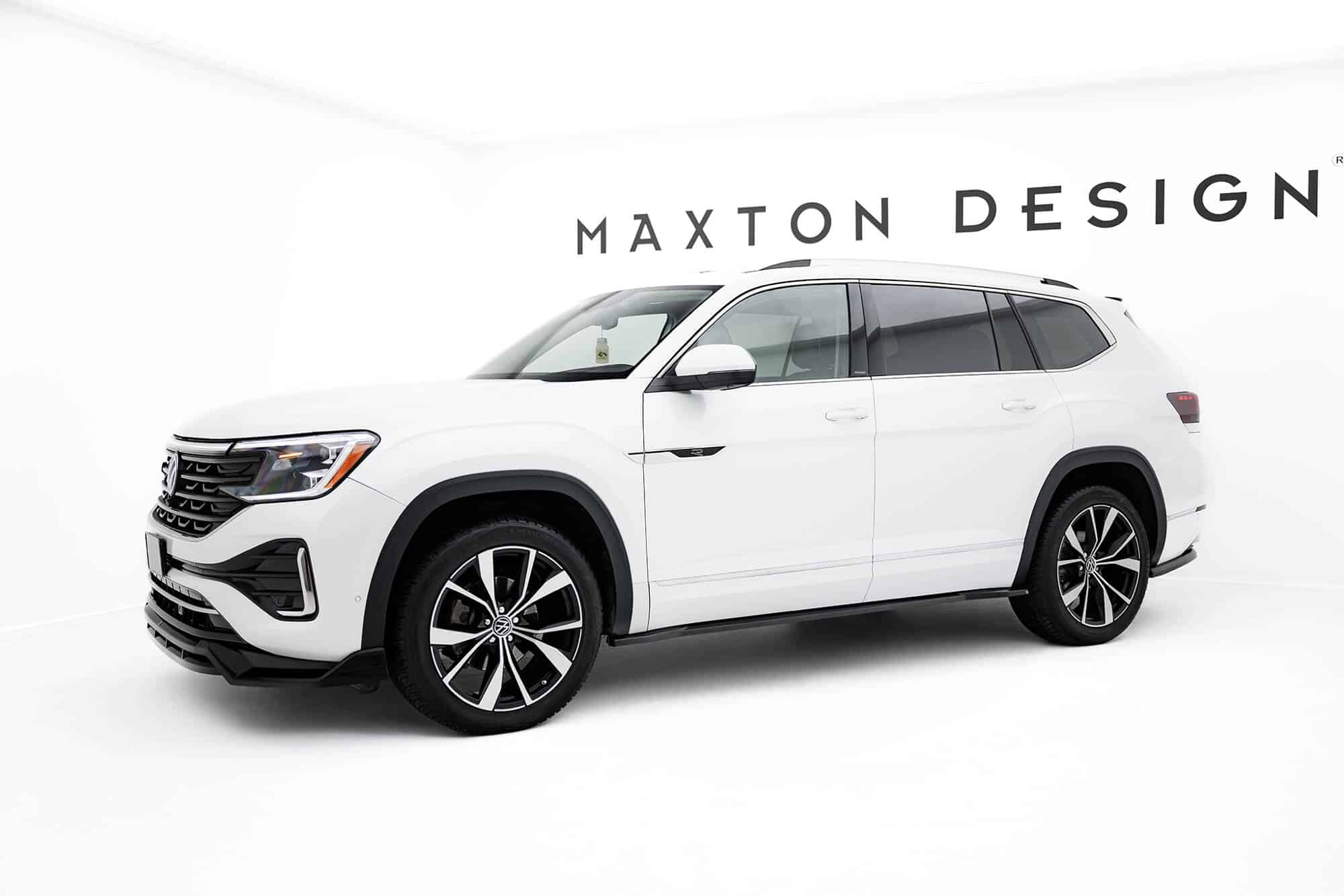 MAXTON DESIGN - Lišty pod bočné prahy Volkswagen Atlas R-Line Mk1 Facelift 2,Čierny lesk – Obrázok 6