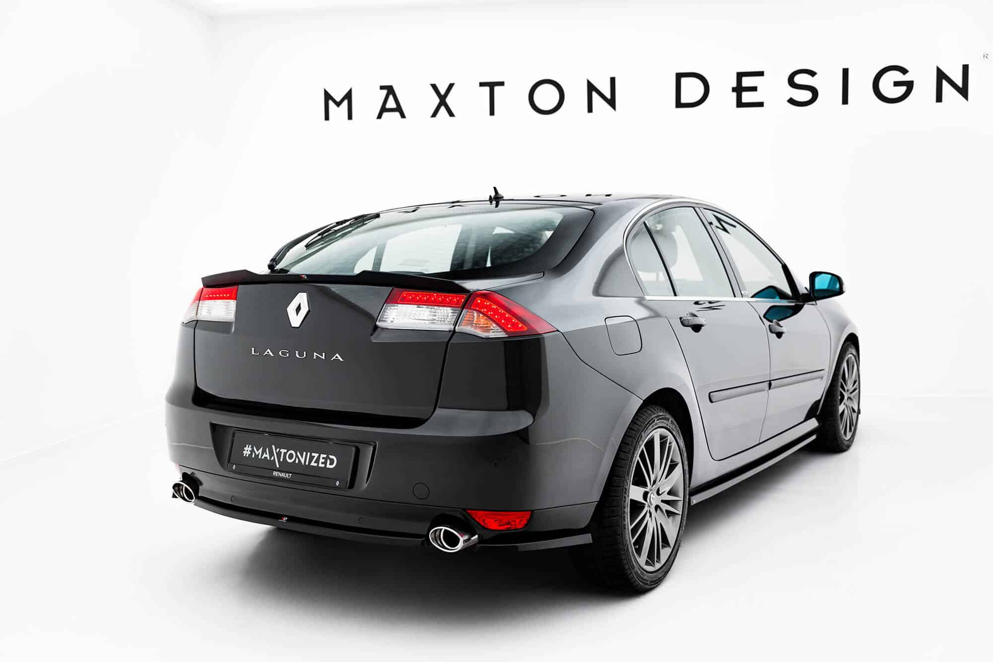 MAXTON DESIGN - Bočné spojlere pod zadný nárazník Renault Laguna Hatchback GT Mk3, Čierny lesk – Obrázok 2