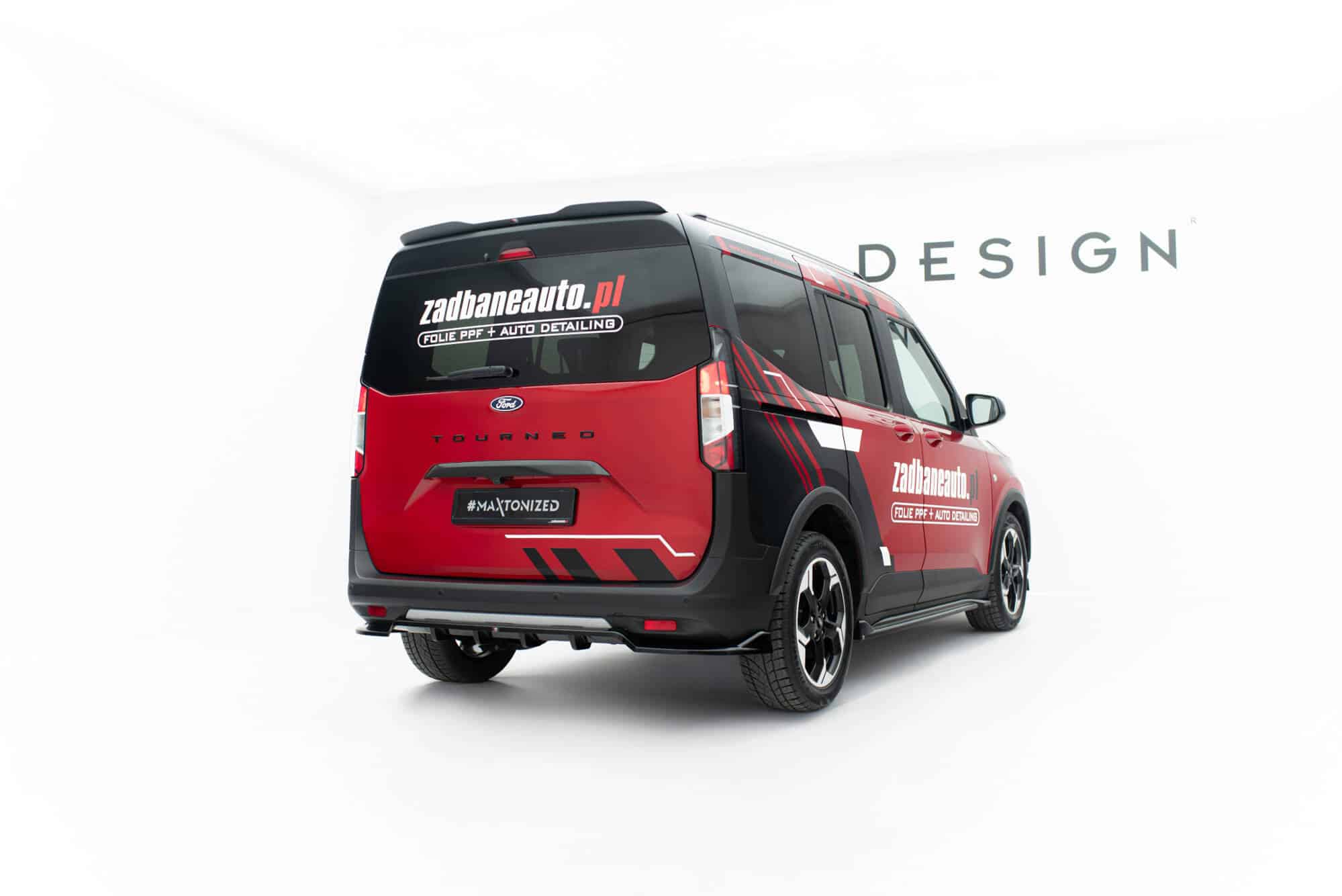 MAXTON DESIGN - Spojler pod zadný nárazník Ford Tourneo Courier Mk2, Čierny lesk – Obrázok 2