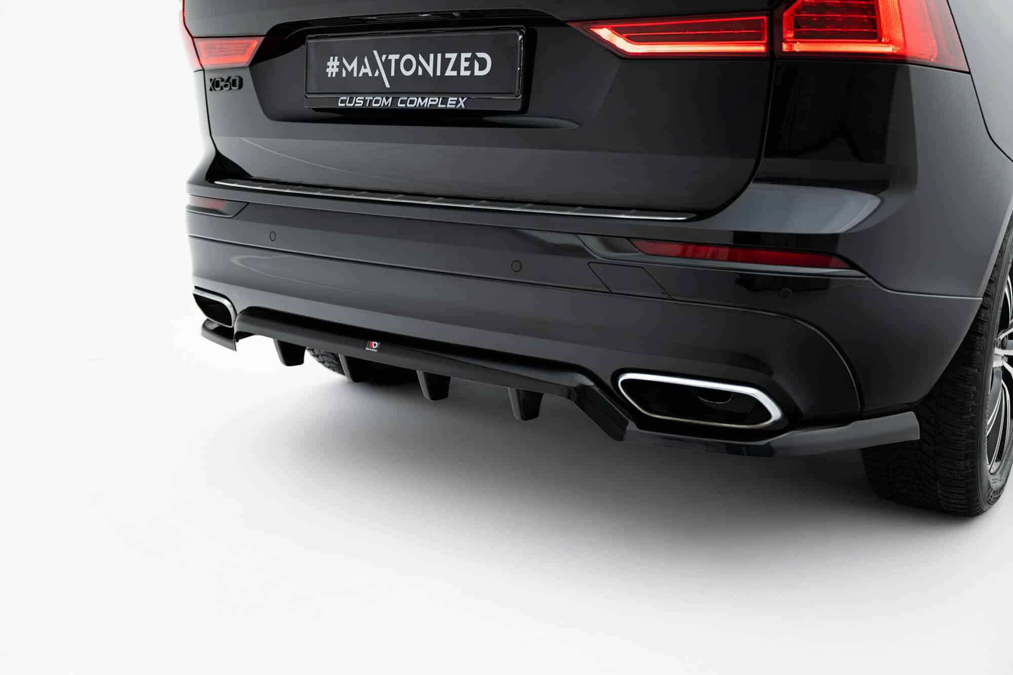 MAXTON DESIGN - Spojler pod zadný nárazník Volvo XC60 Mk2, Čierny lesk – Obrázok 7