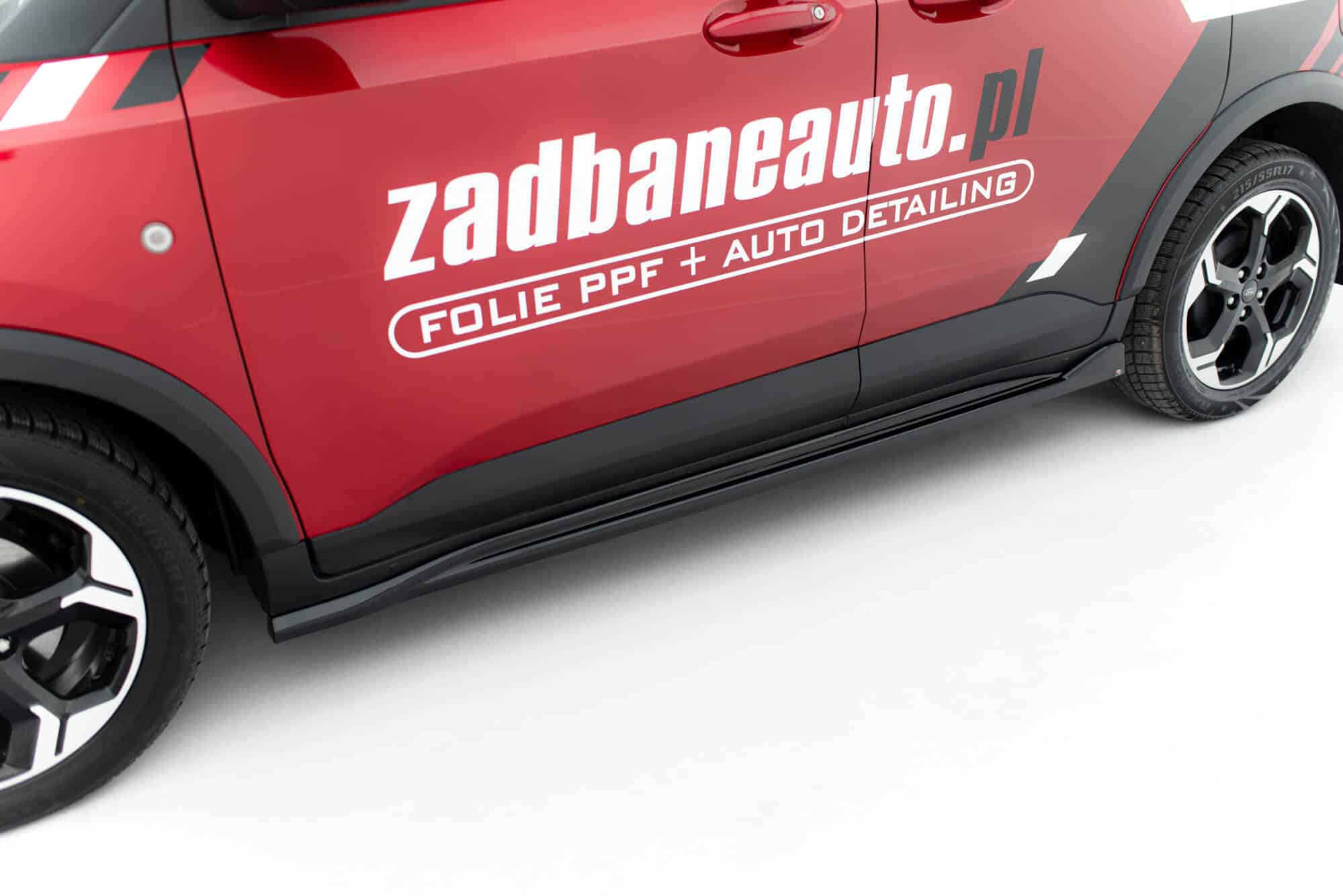 MAXTON DESIGN - Lišty pod bočné prahy Ford Tourneo Courier Mk2, Čierny lesk – Obrázok 6