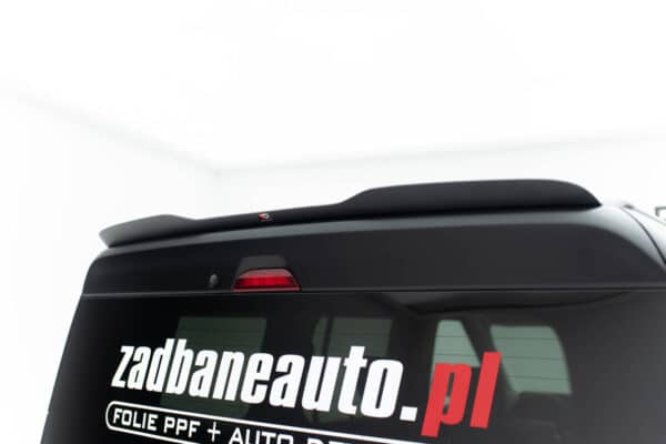 MAXTON DESIGN - Spojler kufra Ford Tourneo Courier Mk2, Čierny lesk – Obrázok 5