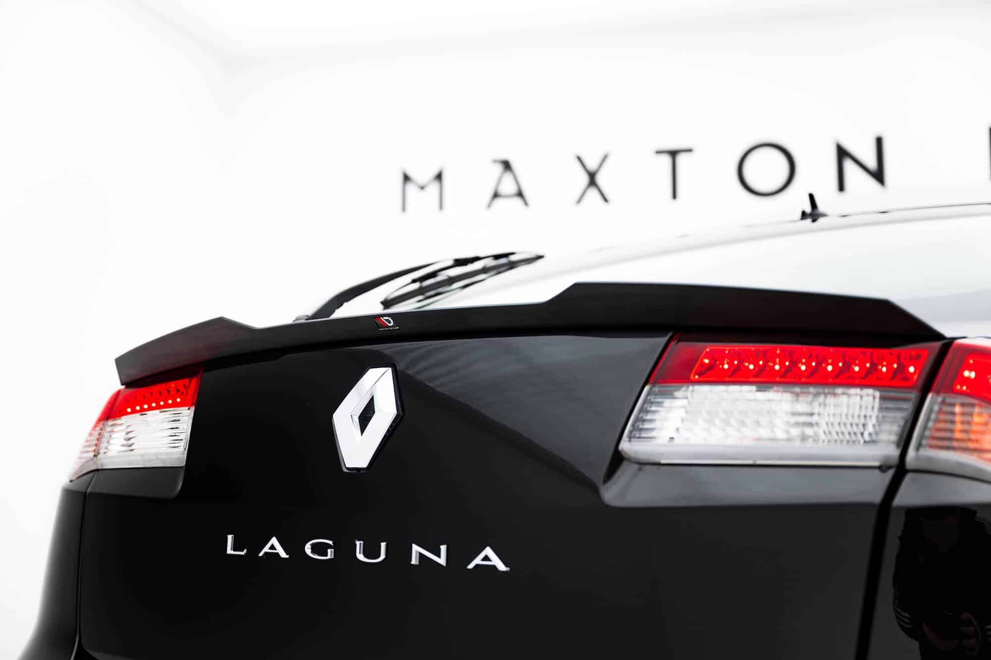 MAXTON DESIGN - Spojler kufra Renault Laguna Hatchback GT Mk3, Čierny lesk – Obrázok 5