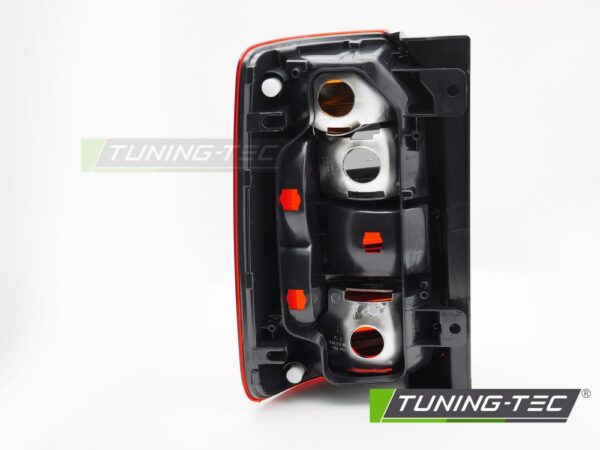 TAIL LIGHT SMOKE SINGLE RIGHT SIDE TYC fits VW CADDY 15-20 – Obrázok 2