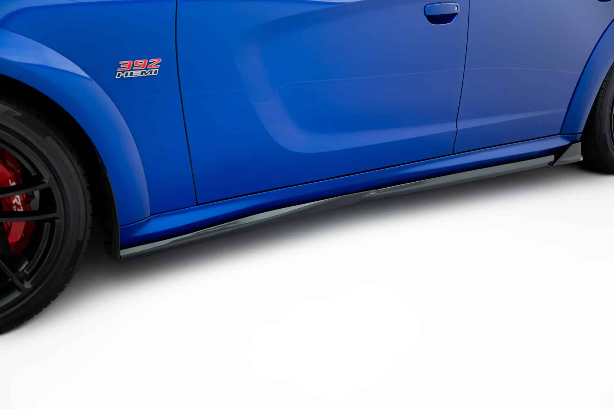 MAXTON DESIGN - Lišty pod bočné prahy Dodge Charger RT Scat Pack Widebody Mk3 Facelift, Čierny lesk – Obrázok 6