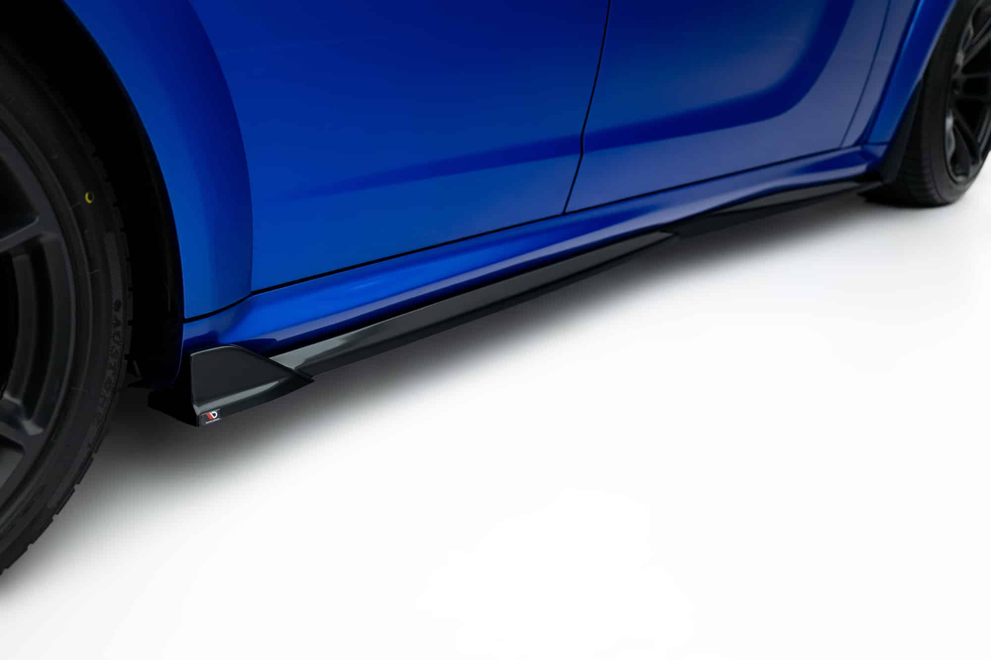 MAXTON DESIGN - Lišty pod bočné prahy Dodge Charger RT Scat Pack Widebody Mk3 Facelift, Čierny lesk – Obrázok 5