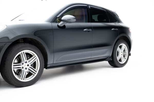 MAXTON DESIGN - Lišty pod bočné prahy V.2 , Porsche Macan Mk1, Čierny lesk – Obrázok 3