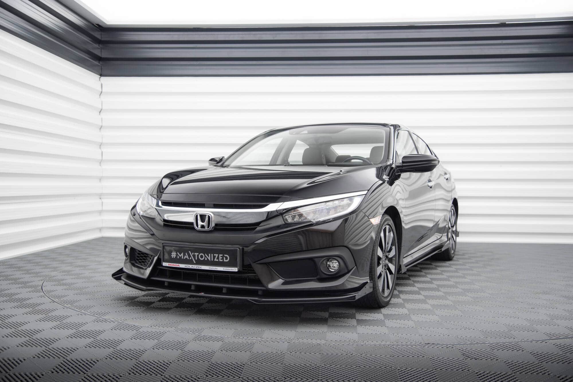 MAXTON DESIGN - Street pro Spojler pod predný nárazník + Splitre, Honda Civic Mk10, Čierna Matná – Obrázok 6