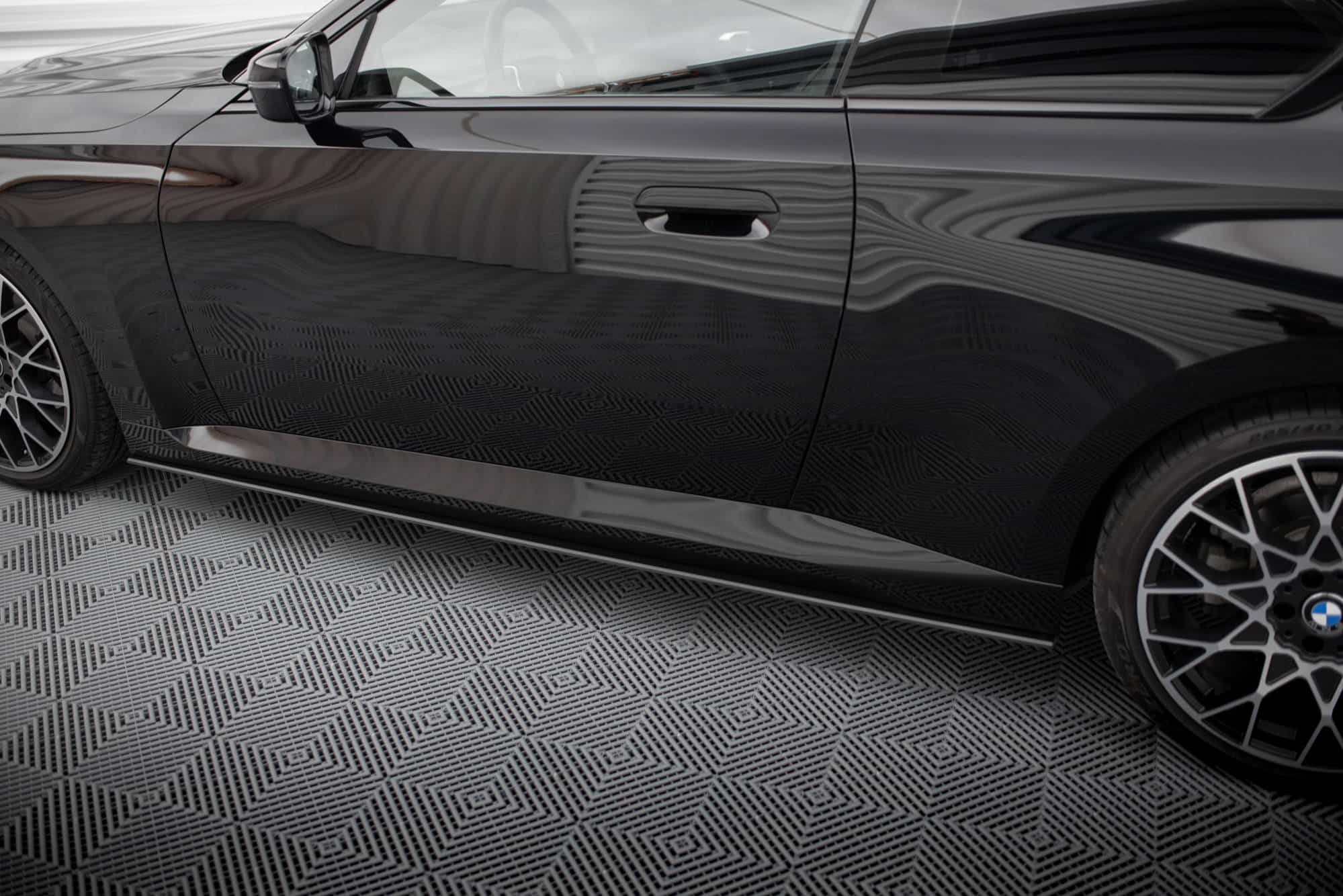 MAXTON DESIGN - Street Pro Lišty pod bočné prahy vhodné pre BMW 2 Coupe G42, Čierna Matná – Obrázok 2