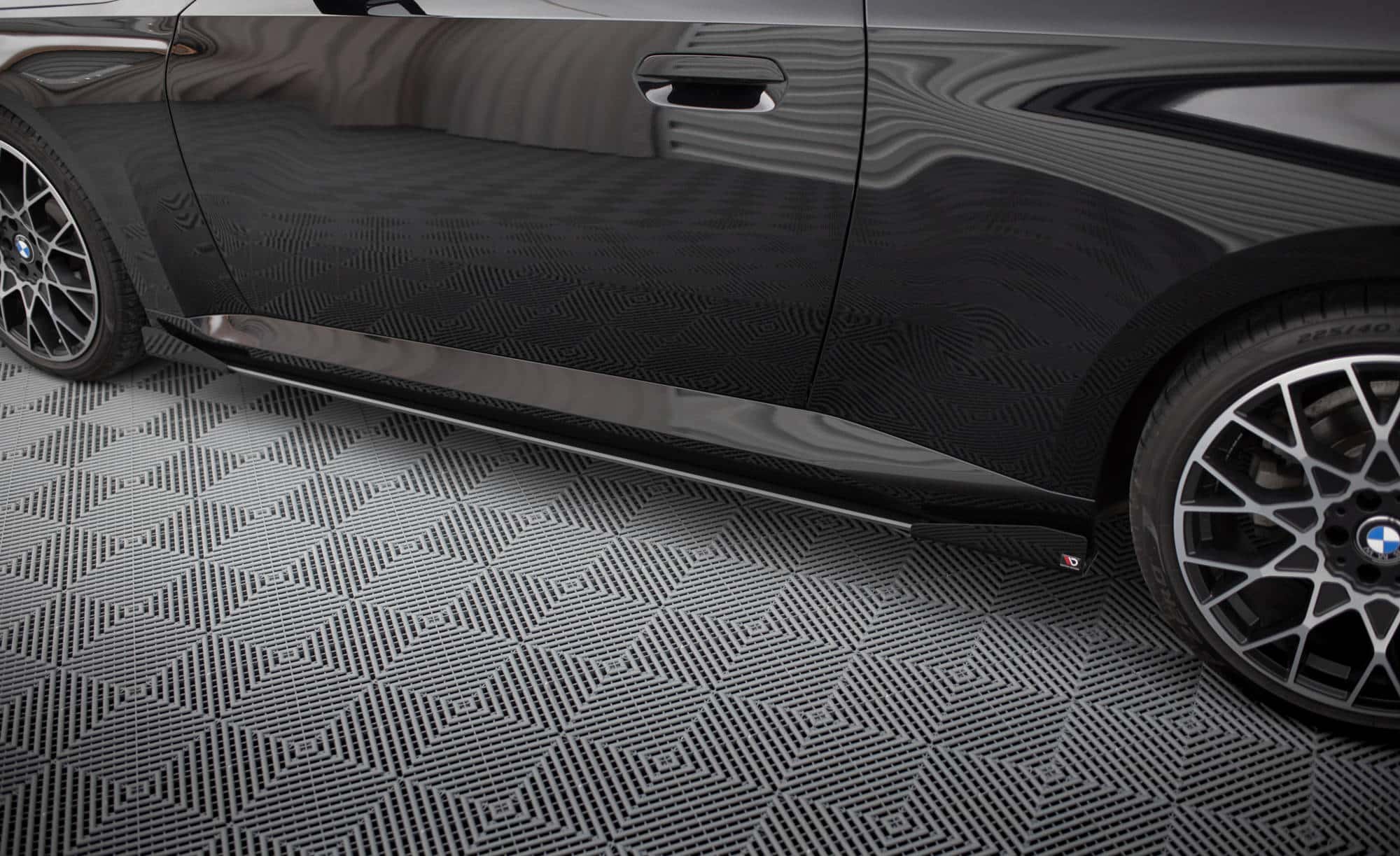MAXTON DESIGN - Street Pro Lišty pod bočné prahy + Splitre vhodné pre BMW 2 Coupe G42, Čierna Matná – Obrázok 2
