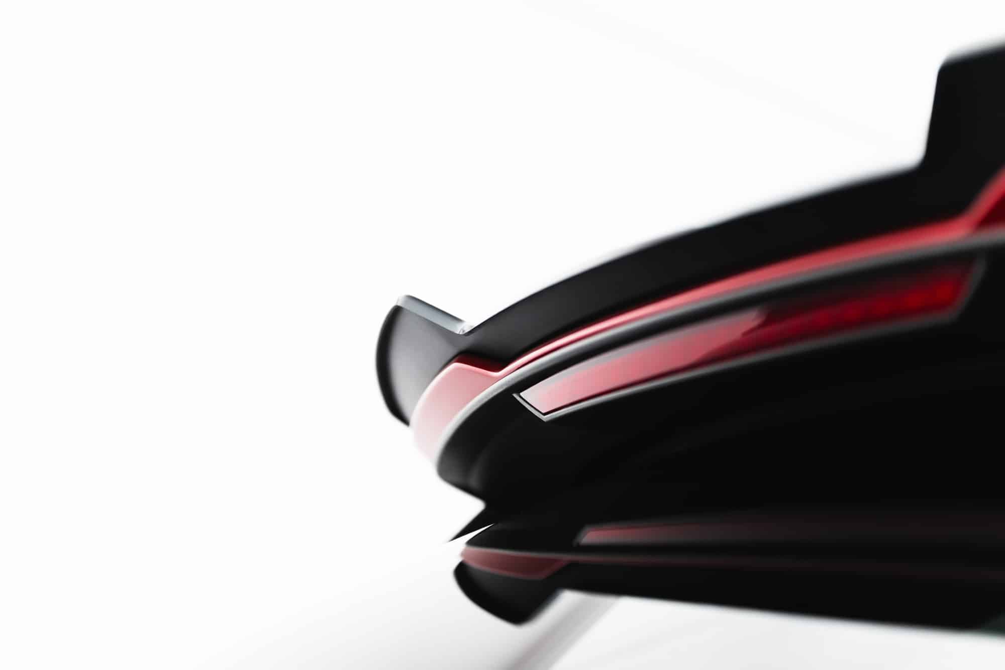 MAXTON DESIGN - Vrchný spoiler kufra , Audi RSQ8 Mk1 Facelift, Čierny lesk – Obrázok 5
