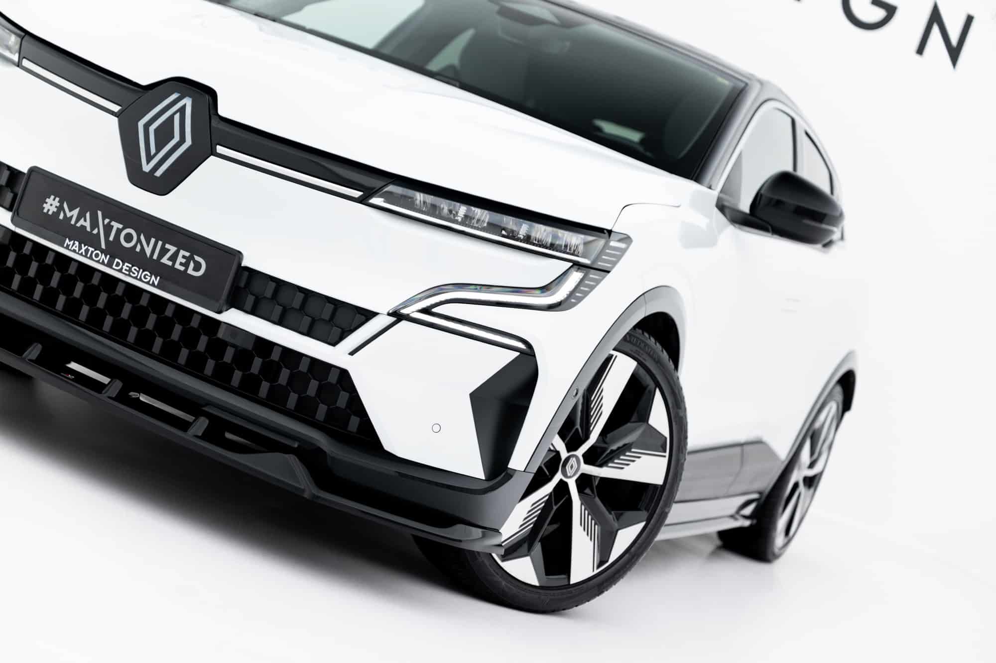 MAXTON DESIGN - Spoiler pod predný nárazník, Renault Megane E-Tech Electric Mk1, Čierny lesk – Obrázok 6