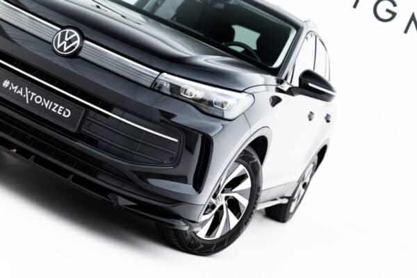 MAXTON DESIGN - Spoiler pod predný nárazník V.1, Volkswagen Tiguan Mk3, Čierny lesk – Obrázok 2