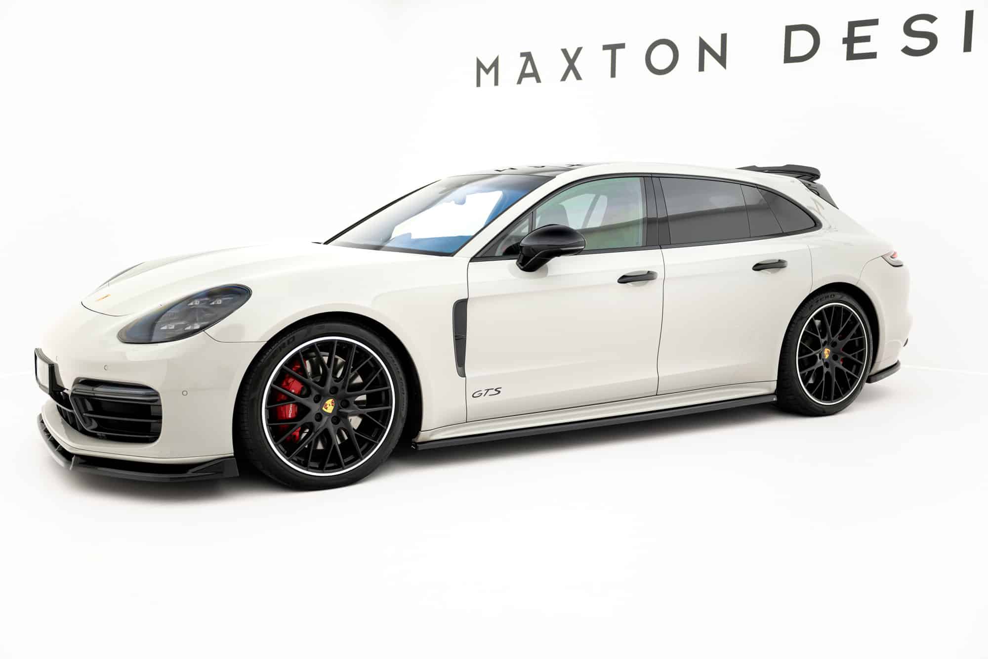 MAXTON DESIGN - Lišty pod bočné prahy, Porsche Panamera GTS Sport Turismo 971 Facelift, Čierny lesk – Obrázok 2