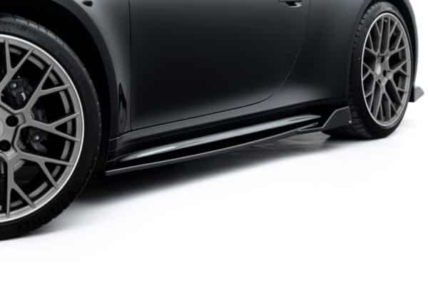 MAXTON DESIGN - Lišty pod bočné prahy V.2, Porsche 911 Carrera Sport Design 992, Čierny lesk