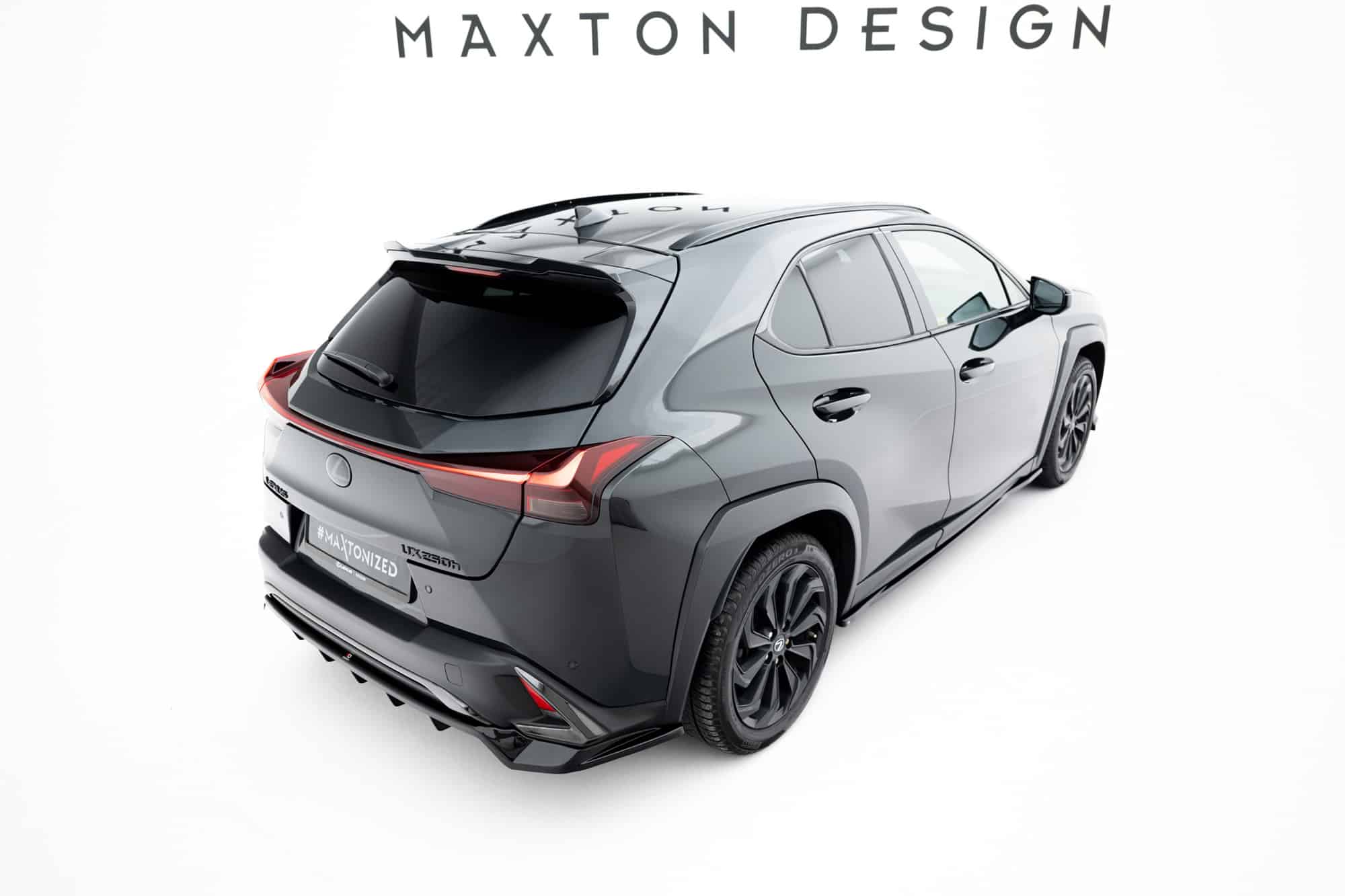 MAXTON DESIGN - Spoiler kufra, Lexus UX F-Sport Mk1, Čierny lesk – Obrázok 2