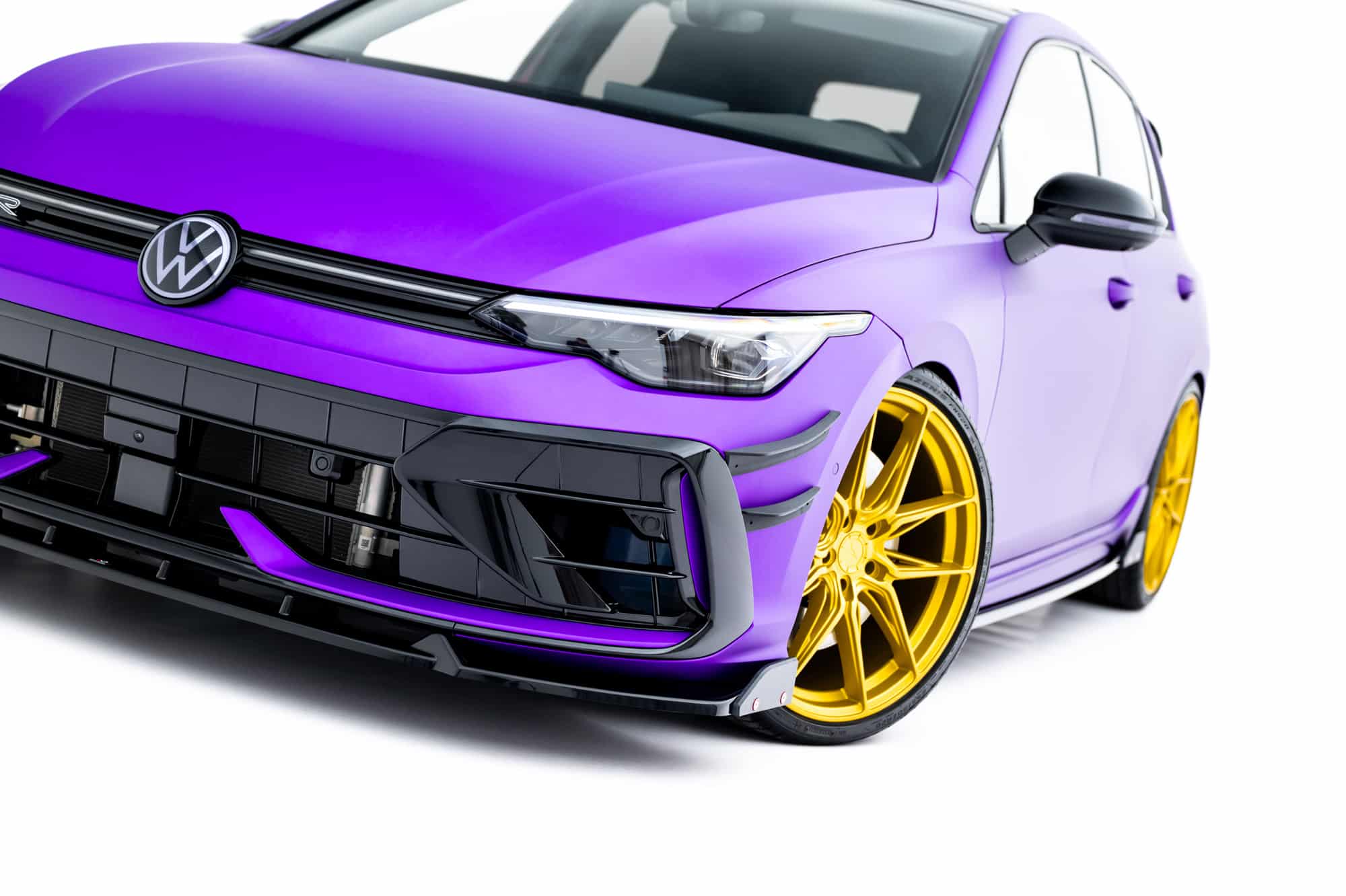 MAXTON DESIGN - Spoiler pod predný nárazník V.3 + Splitre, Volkswagen Golf R Mk8 Facelift, Čierny lesk – Obrázok 6
