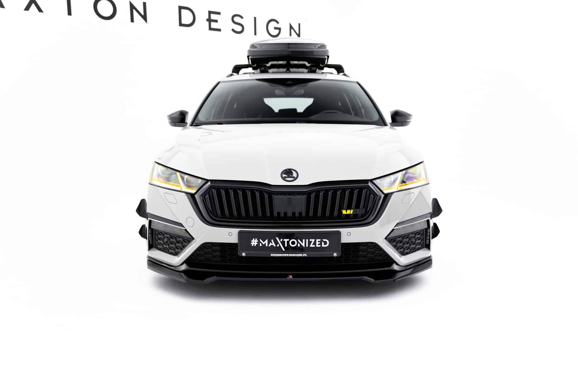 MAXTON DESIGN - Spoiler pod predný nárazník V.4, Skoda Octavia RS Mk4, Čierny lesk – Obrázok 2