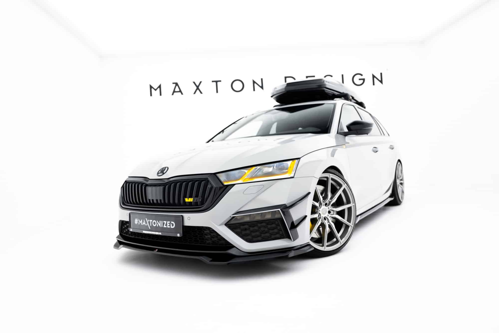MAXTON DESIGN - Spoiler pod predný nárazník V.4, Skoda Octavia RS Mk4, Čierny lesk – Obrázok 7