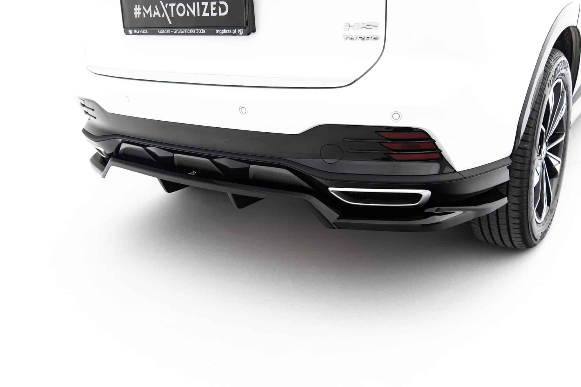 MAXTON DESIGN - Spoiler pod zadný nárazník, MG HS Mk2, Čierny lesk