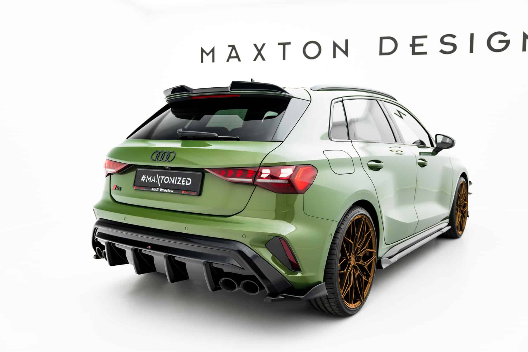 MAXTON DESIGN - Difúzor zadného nárazníka, Audi S3 Sportback 8Y Facelift, Čierny lesk