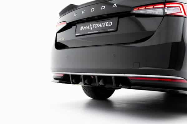 MAXTON DESIGN - Difúzor zadného nárazníka, Skoda Superb Mk4, Čierny lesk