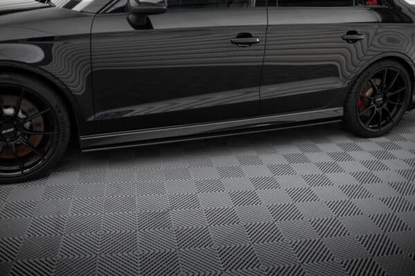 MAXTON DESIGN - Street Pro Lišty pod bočné prahy, Audi RS3 Sedan 8V Facelift, Čierna Matná