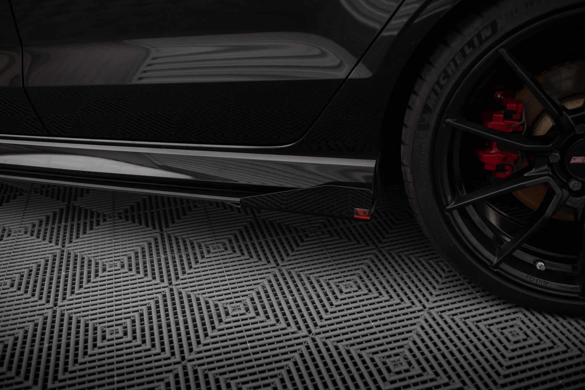 MAXTON DESIGN - Street Pro Lišty pod bočné prahy + Splitre, Audi RS3 Sedan 8V Facelift, Čierna Matná – Obrázok 4