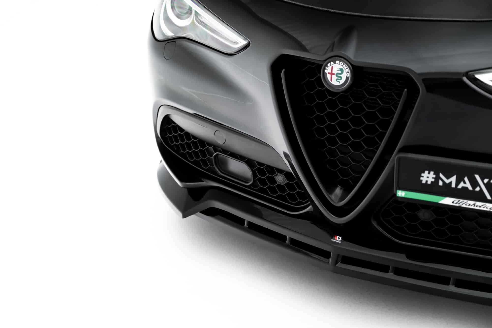 MAXTON DESIGN - Spoiler pod predný nárazník V.3, Alfa Romeo Stelvio Mk1 Čierny lesk – Obrázok 5