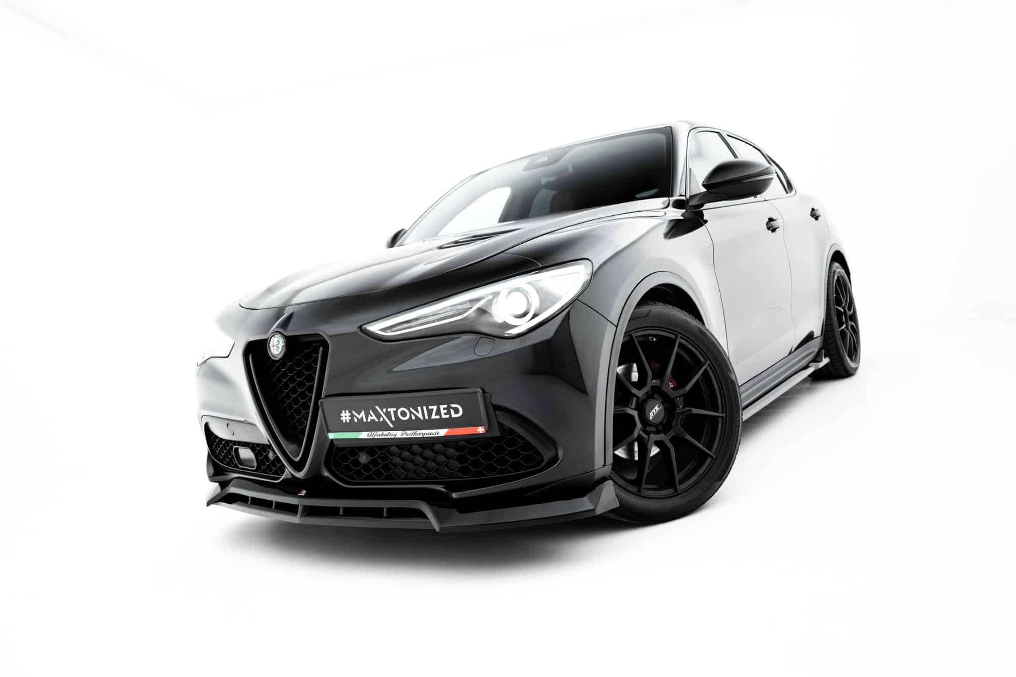 MAXTON DESIGN - Spoiler pod predný nárazník V.3, Alfa Romeo Stelvio Mk1 Čierny lesk