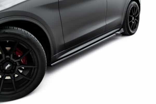 MAXTON DESIGN - Lišty pod bočné prahy V.2, Alfa Romeo Stelvio Mk1 Čierny lesk