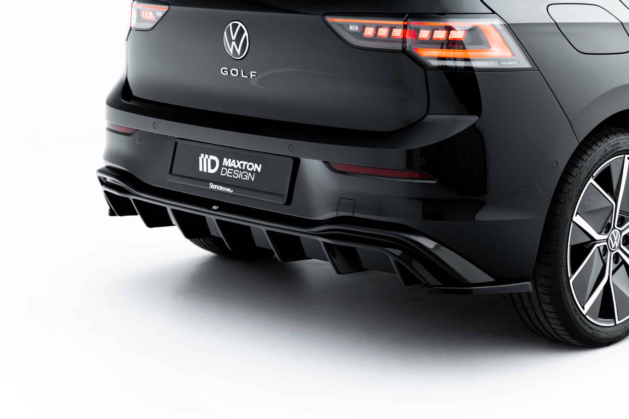 MAXTON DESIGN - Difúzor zadneho nárazníka, Volkswagen Golf Mk8 Facelift, Čierny lesk
