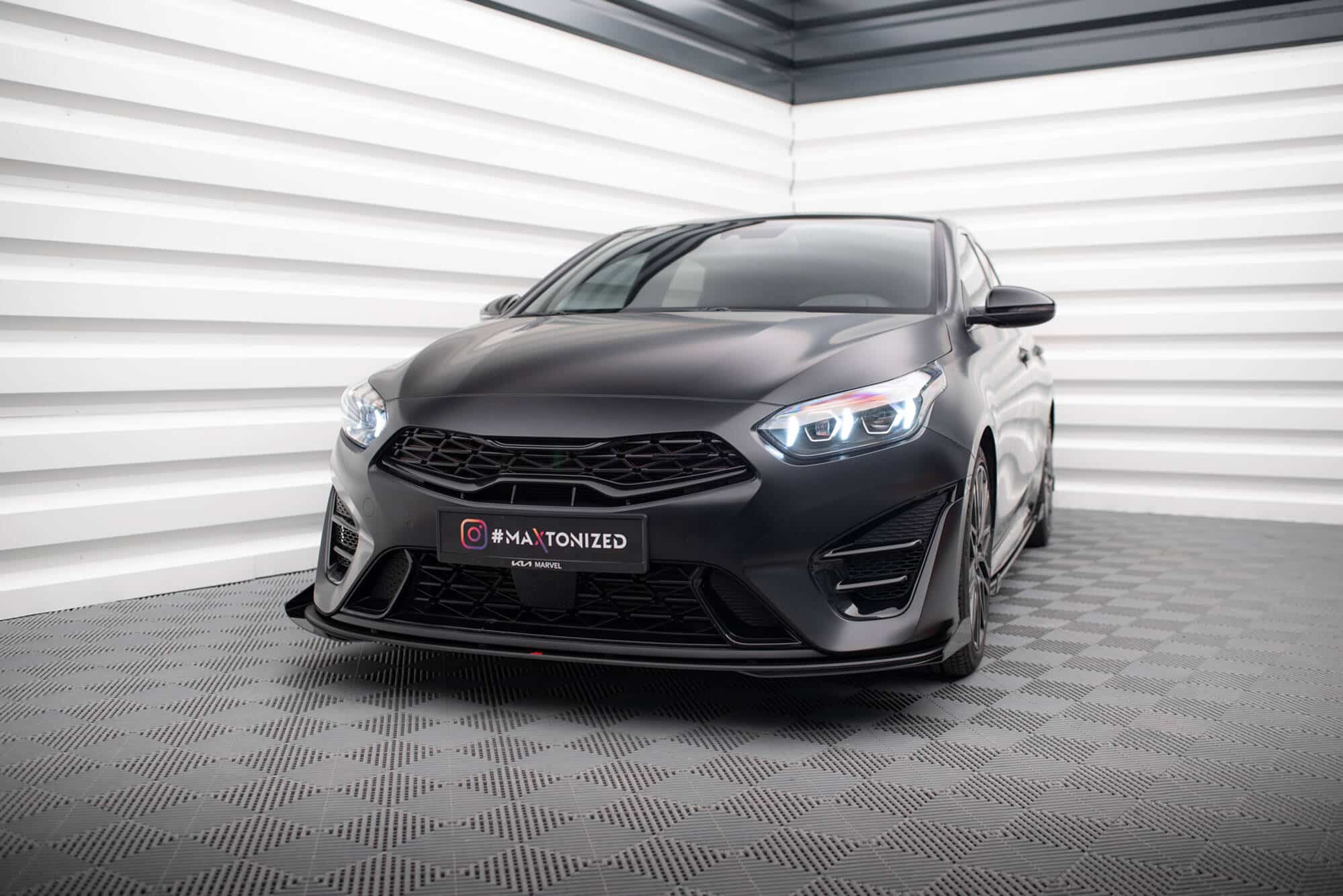 MAXTON DESIGN - Street Pro Spoiler pod predný nárazník + Splitre, Kia Proceed GT Mk3 Facelift / Ceed GT / GT - Line Mk1 Facelift, Čierna Matná
