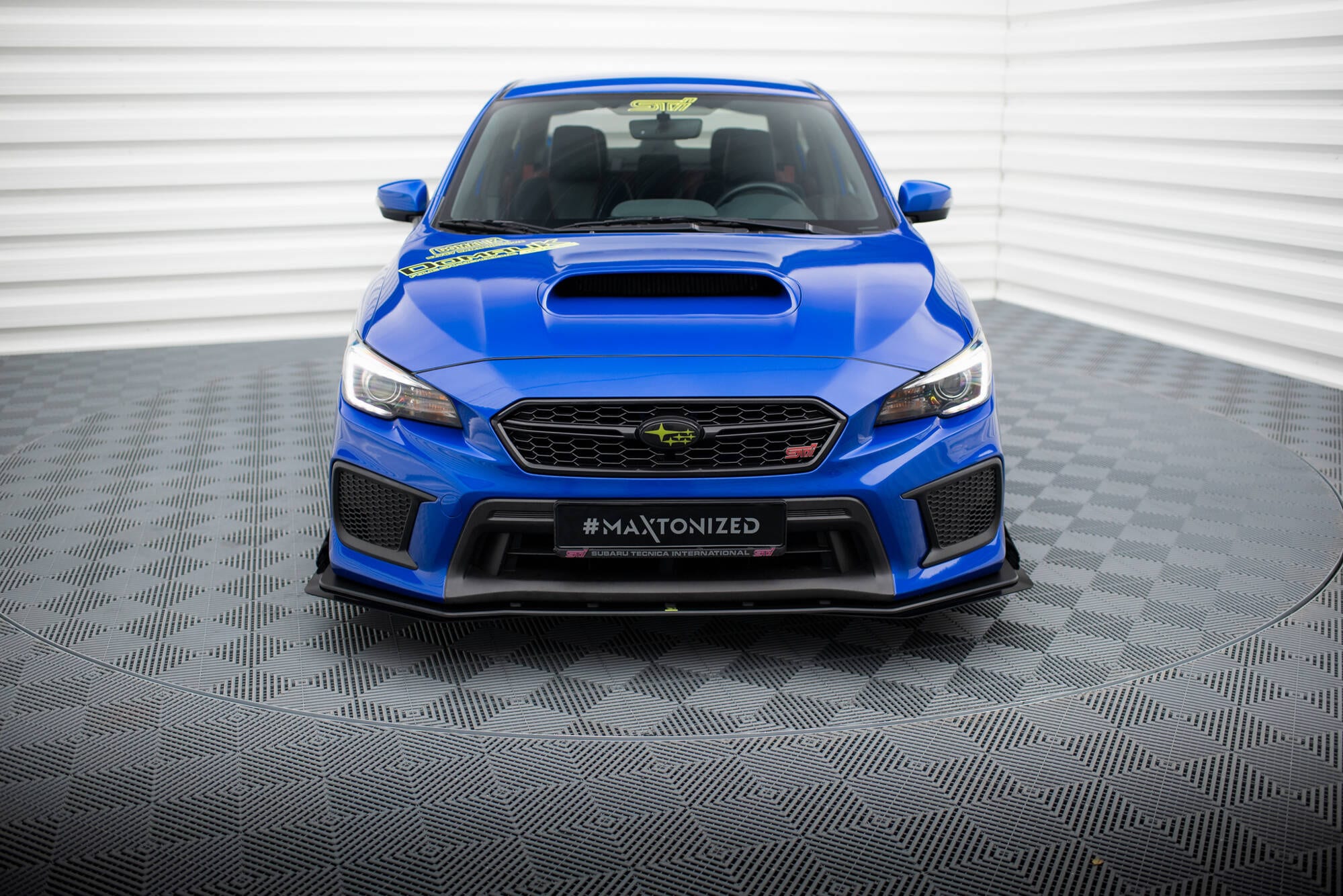 MAXTON DESIGN - Street Pro Spoiler pod predný nárazník + Splitre, Subaru WRX STI Mk1 Facelift, Čierna Matná – Obrázok 2
